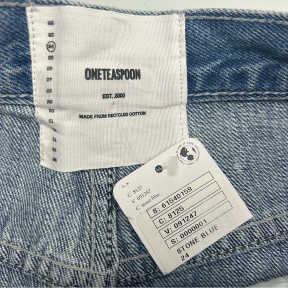 NWT One teaspoon Outlaws Frayed Distressed denim shorts - Picture 9 of 15